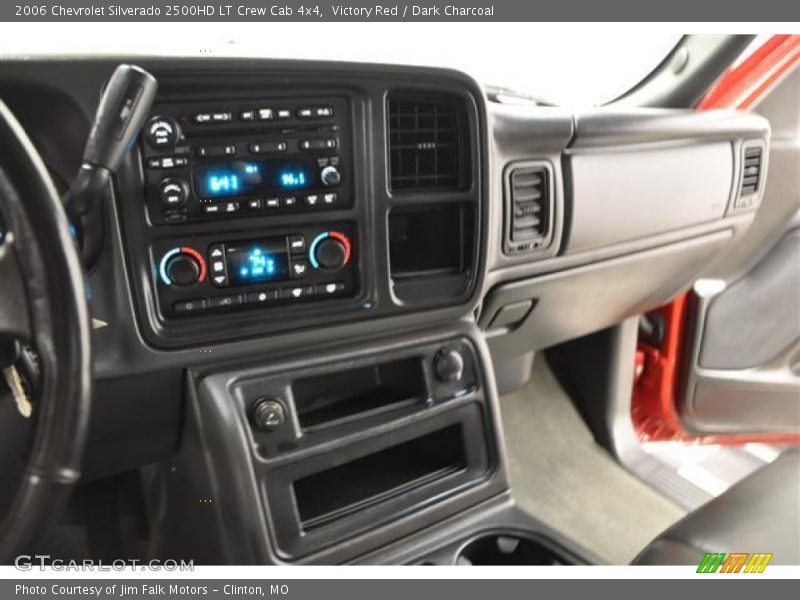 Victory Red / Dark Charcoal 2006 Chevrolet Silverado 2500HD LT Crew Cab 4x4