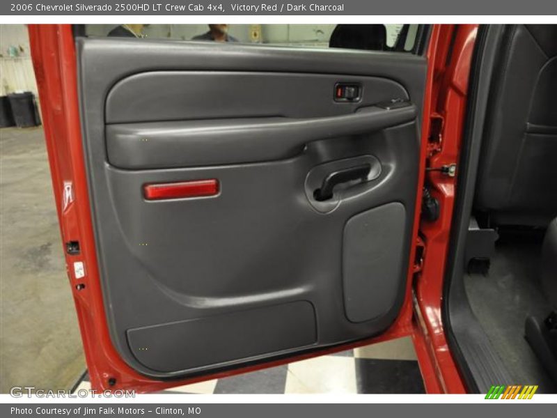 Victory Red / Dark Charcoal 2006 Chevrolet Silverado 2500HD LT Crew Cab 4x4