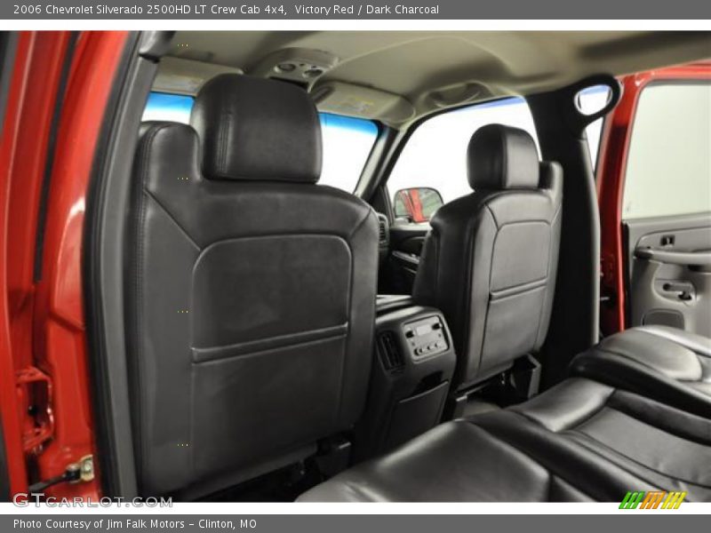 Victory Red / Dark Charcoal 2006 Chevrolet Silverado 2500HD LT Crew Cab 4x4