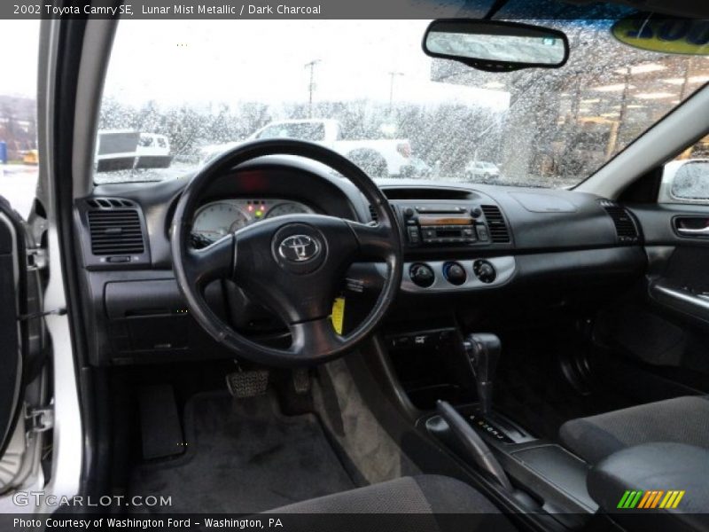 Lunar Mist Metallic / Dark Charcoal 2002 Toyota Camry SE
