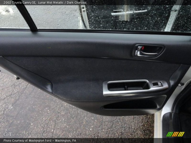 Lunar Mist Metallic / Dark Charcoal 2002 Toyota Camry SE