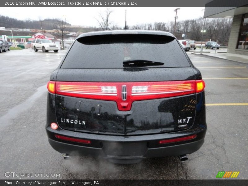 Tuxedo Black Metallic / Charcoal Black 2010 Lincoln MKT AWD EcoBoost