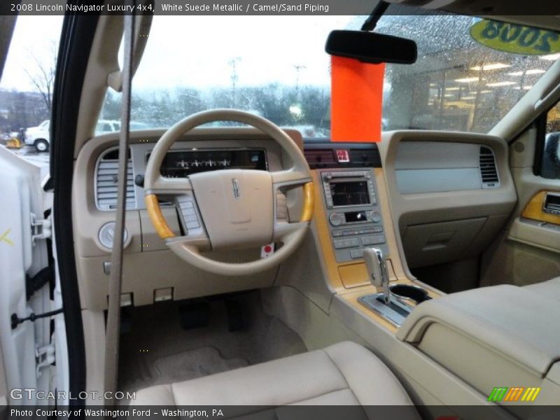 White Suede Metallic / Camel/Sand Piping 2008 Lincoln Navigator Luxury 4x4