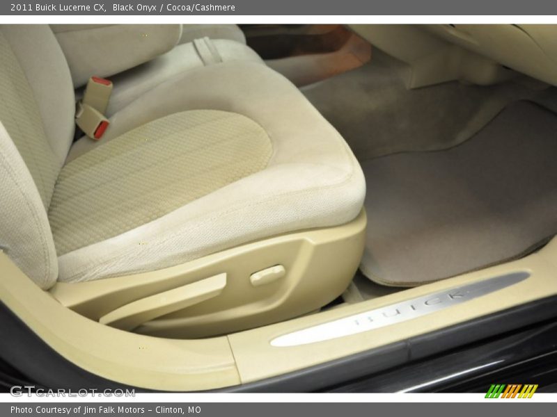 Black Onyx / Cocoa/Cashmere 2011 Buick Lucerne CX