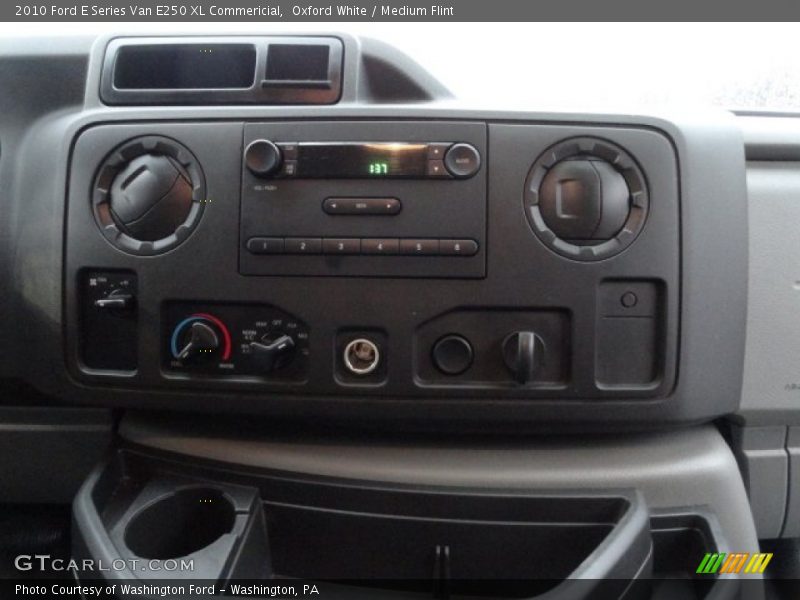 Oxford White / Medium Flint 2010 Ford E Series Van E250 XL Commericial
