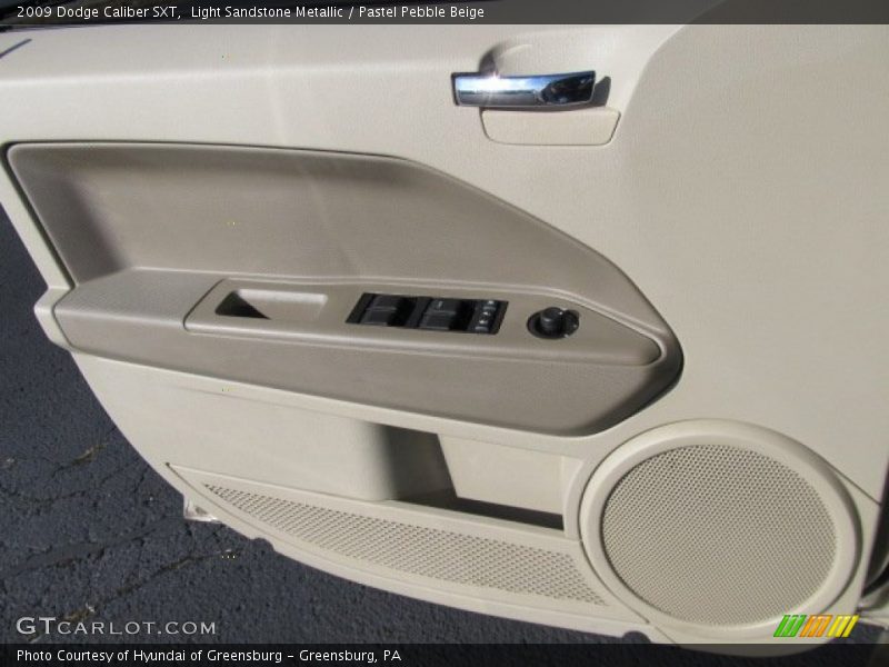 Light Sandstone Metallic / Pastel Pebble Beige 2009 Dodge Caliber SXT