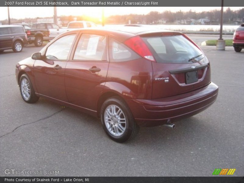 Dark Toreador Red Metallic / Charcoal/Light Flint 2007 Ford Focus ZX5 SE Hatchback