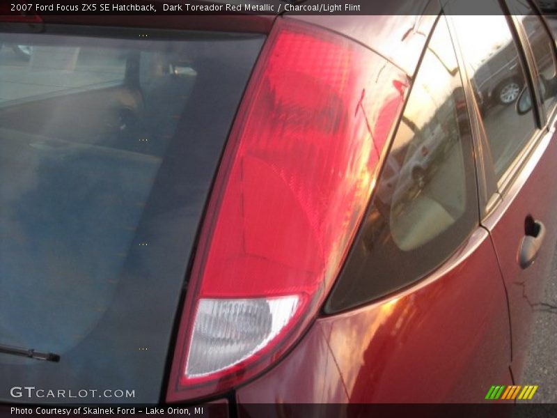 Dark Toreador Red Metallic / Charcoal/Light Flint 2007 Ford Focus ZX5 SE Hatchback