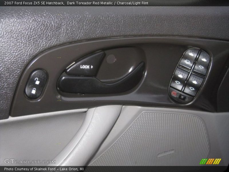 Dark Toreador Red Metallic / Charcoal/Light Flint 2007 Ford Focus ZX5 SE Hatchback