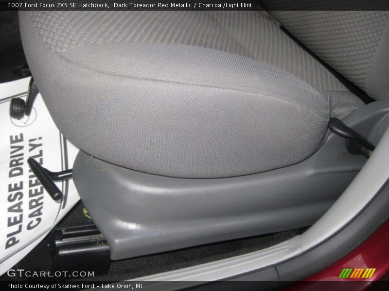 Dark Toreador Red Metallic / Charcoal/Light Flint 2007 Ford Focus ZX5 SE Hatchback