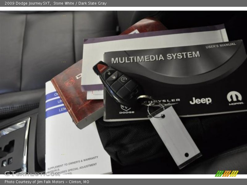 Stone White / Dark Slate Gray 2009 Dodge Journey SXT