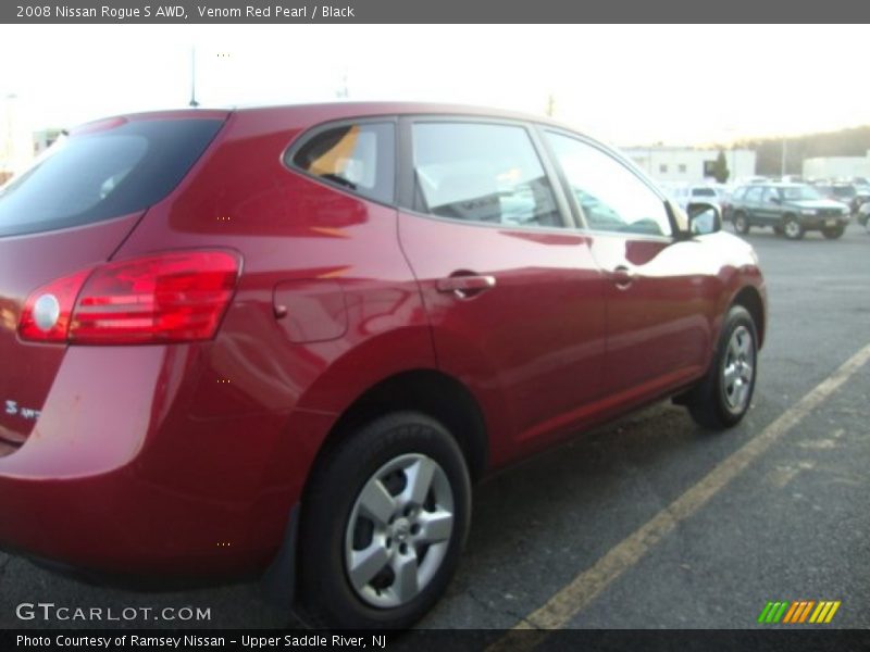 Venom Red Pearl / Black 2008 Nissan Rogue S AWD
