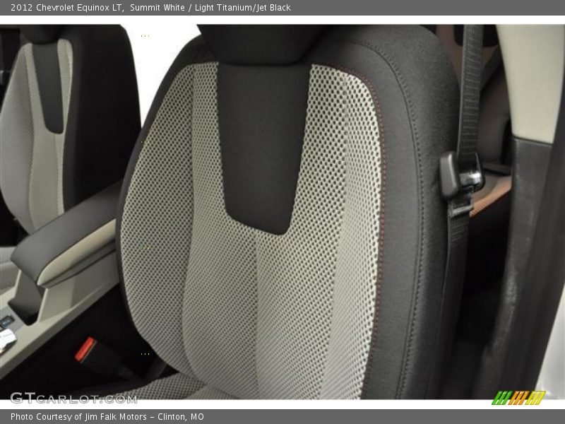 Summit White / Light Titanium/Jet Black 2012 Chevrolet Equinox LT