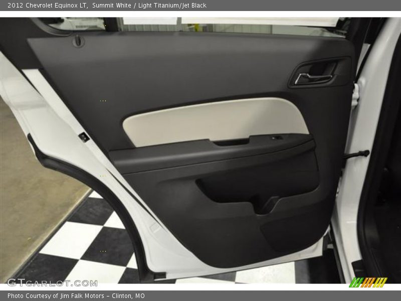 Summit White / Light Titanium/Jet Black 2012 Chevrolet Equinox LT