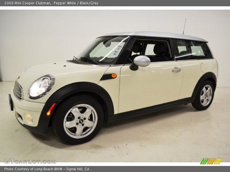 Pepper White / Black/Grey 2009 Mini Cooper Clubman