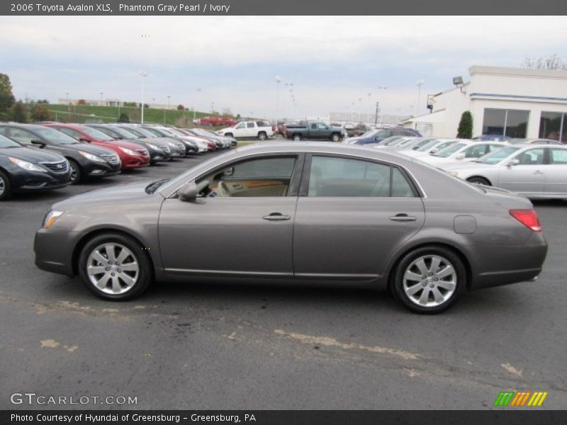 Phantom Gray Pearl / Ivory 2006 Toyota Avalon XLS