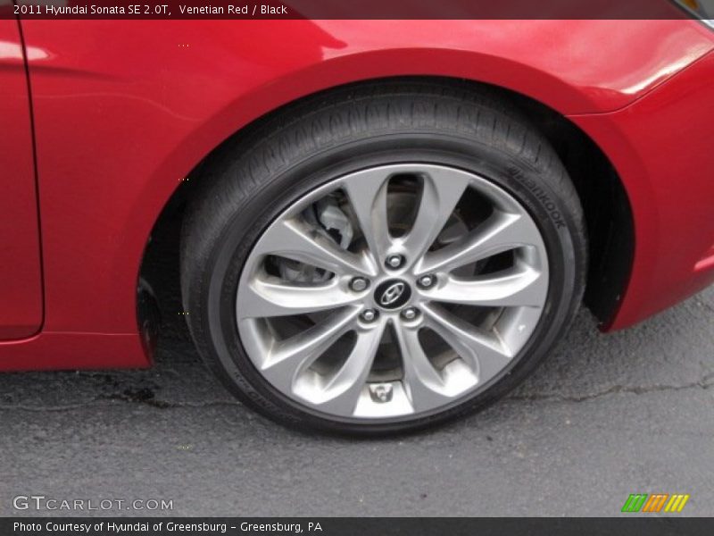 Venetian Red / Black 2011 Hyundai Sonata SE 2.0T