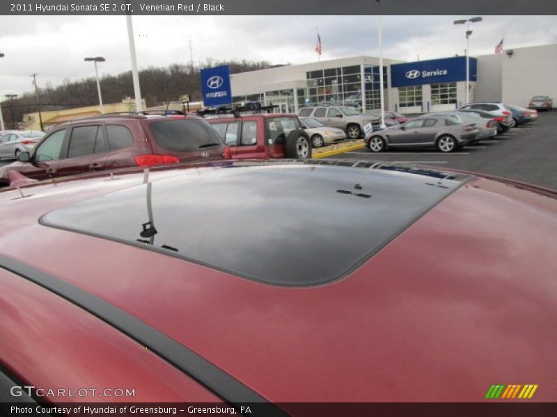 Venetian Red / Black 2011 Hyundai Sonata SE 2.0T