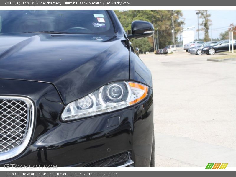 Ultimate Black Metallic / Jet Black/Ivory 2011 Jaguar XJ XJ Supercharged