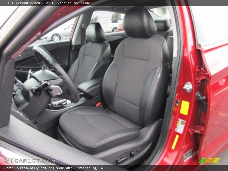 Venetian Red / Black 2011 Hyundai Sonata SE 2.0T