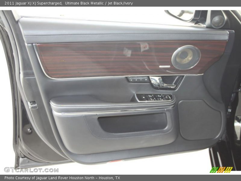 Ultimate Black Metallic / Jet Black/Ivory 2011 Jaguar XJ XJ Supercharged
