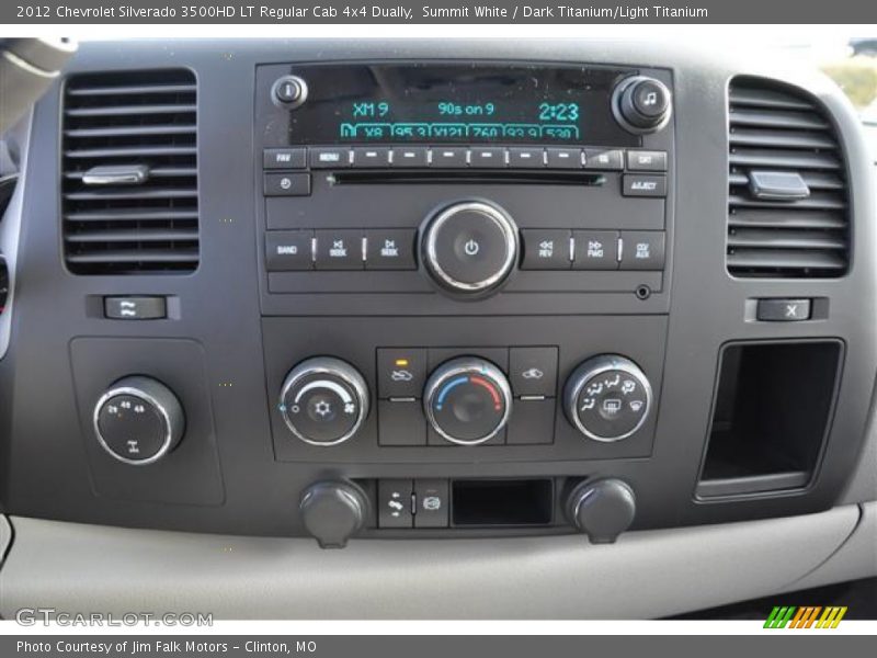 Controls of 2012 Silverado 3500HD LT Regular Cab 4x4 Dually