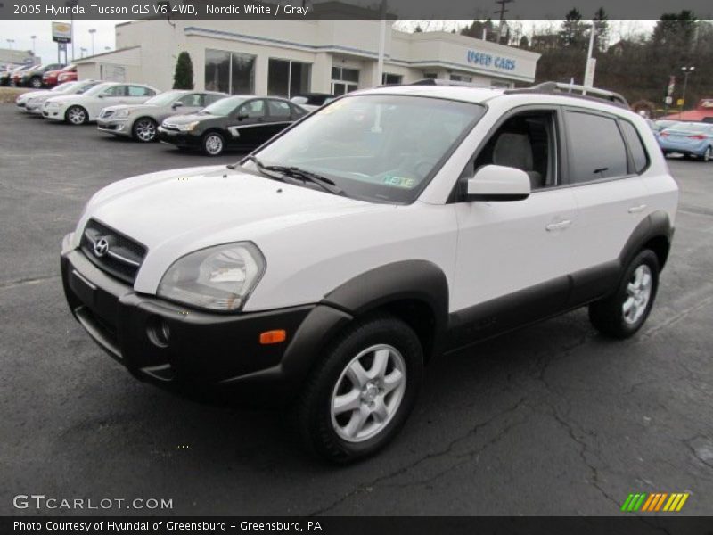 Nordic White / Gray 2005 Hyundai Tucson GLS V6 4WD