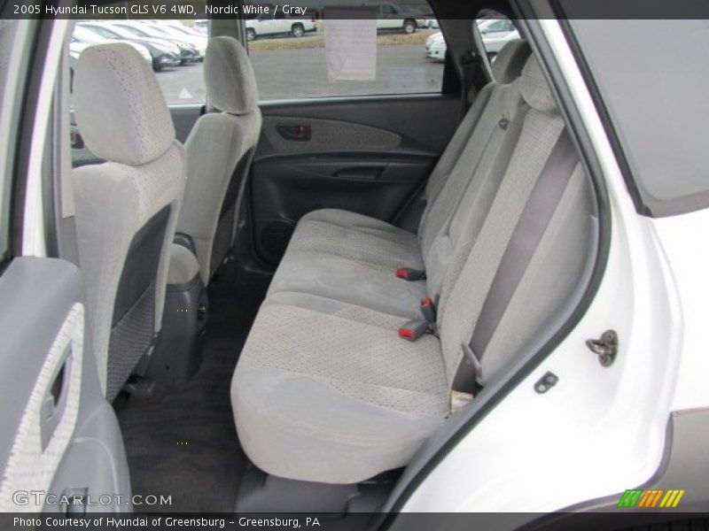 Nordic White / Gray 2005 Hyundai Tucson GLS V6 4WD
