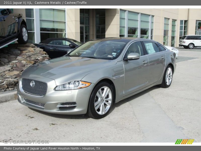 Cashmere Metallic / Cashew/Truffle 2011 Jaguar XJ XJL