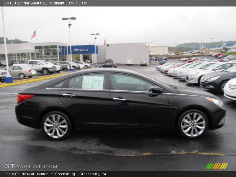Midnight Black / Black 2011 Hyundai Sonata SE