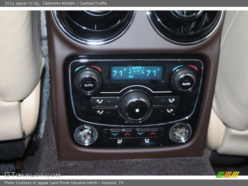Cashmere Metallic / Cashew/Truffle 2011 Jaguar XJ XJL