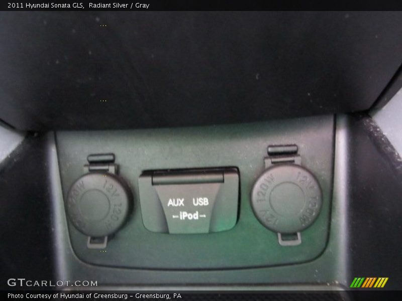 Radiant Silver / Gray 2011 Hyundai Sonata GLS