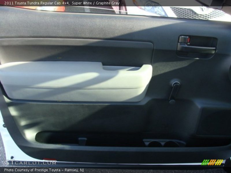 Super White / Graphite Gray 2011 Toyota Tundra Regular Cab 4x4