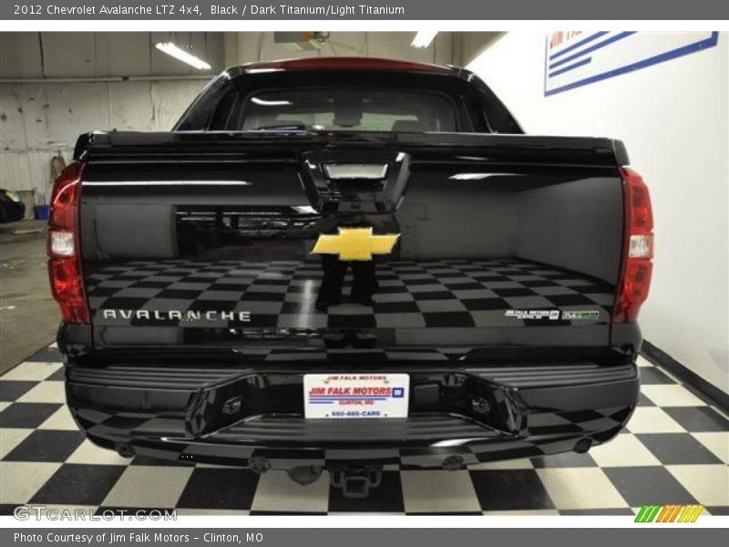 Black / Dark Titanium/Light Titanium 2012 Chevrolet Avalanche LTZ 4x4