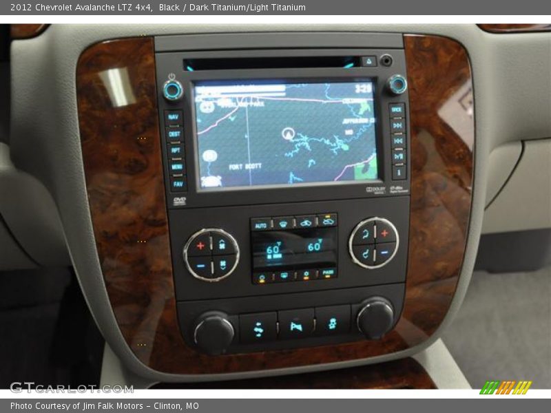 Navigation of 2012 Avalanche LTZ 4x4