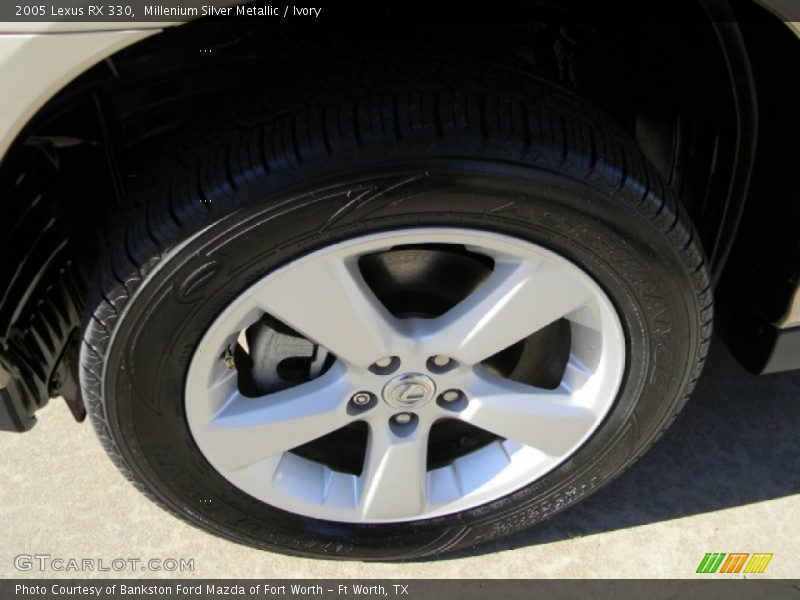 Millenium Silver Metallic / Ivory 2005 Lexus RX 330