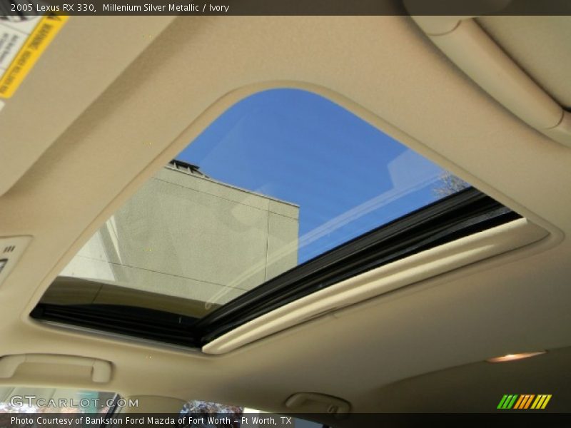 Millenium Silver Metallic / Ivory 2005 Lexus RX 330