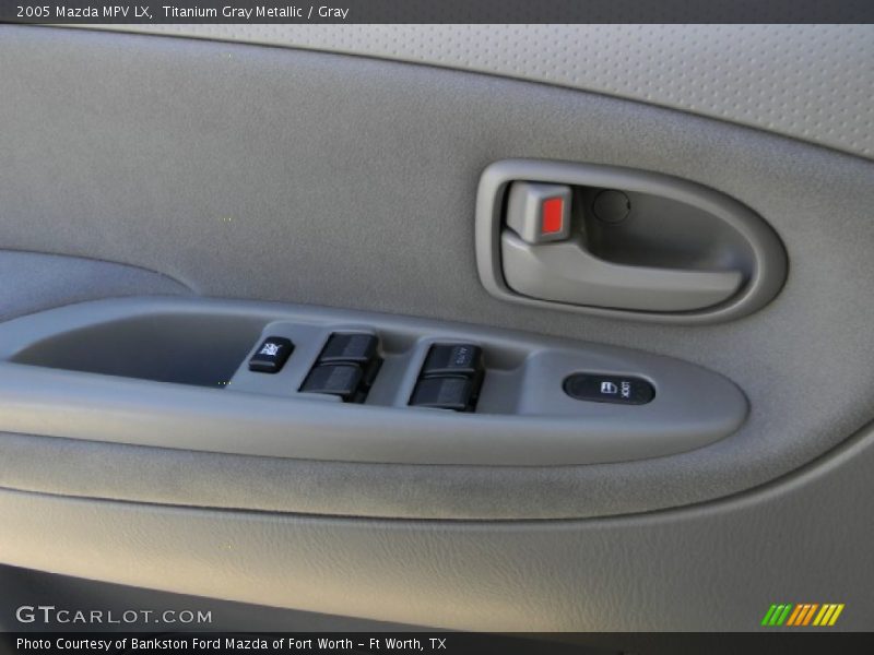 Titanium Gray Metallic / Gray 2005 Mazda MPV LX