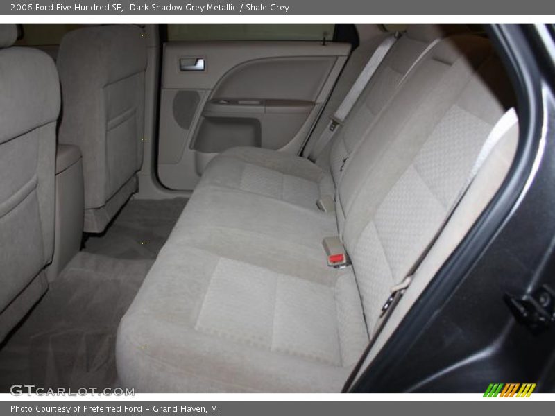 Dark Shadow Grey Metallic / Shale Grey 2006 Ford Five Hundred SE
