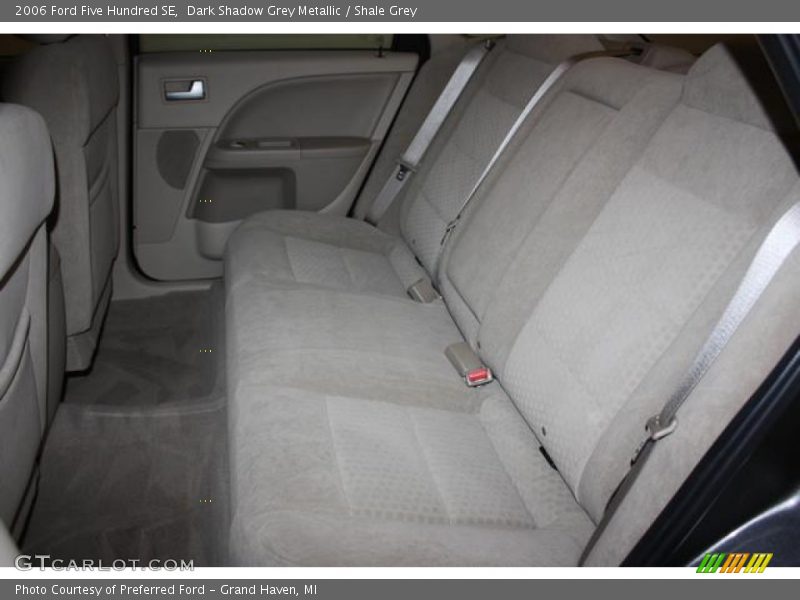 Dark Shadow Grey Metallic / Shale Grey 2006 Ford Five Hundred SE