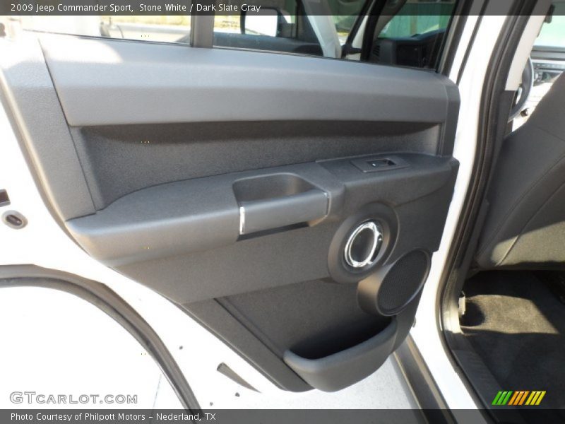 Stone White / Dark Slate Gray 2009 Jeep Commander Sport