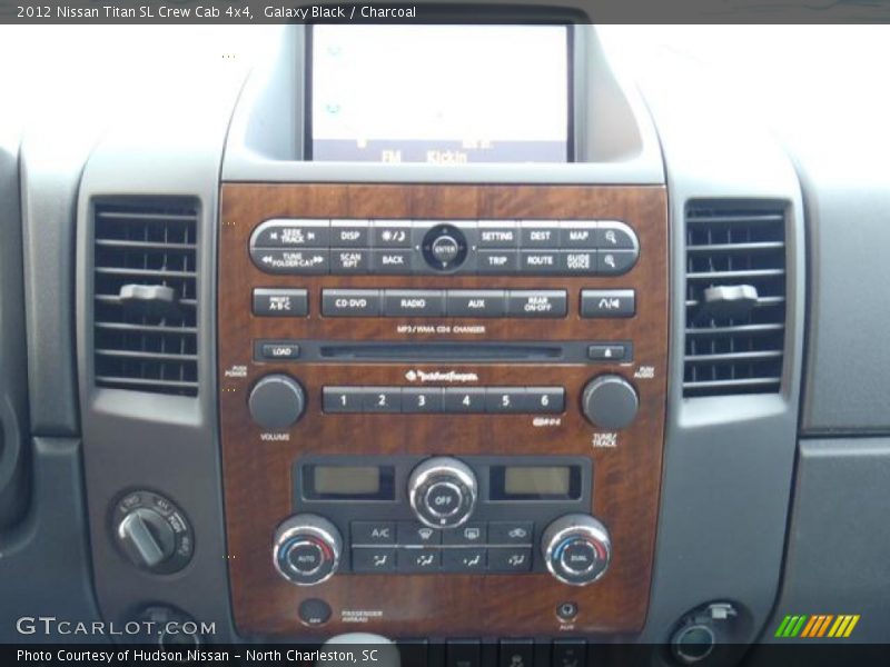 Controls of 2012 Titan SL Crew Cab 4x4