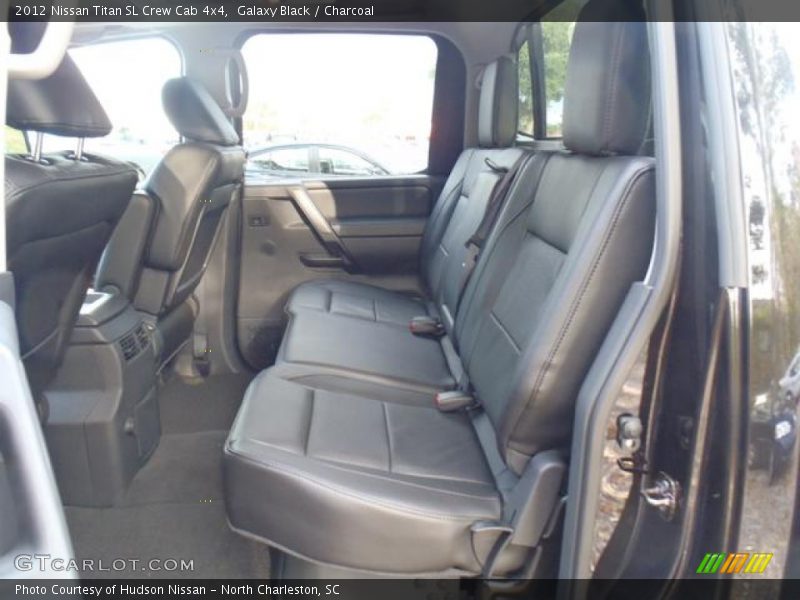  2012 Titan SL Crew Cab 4x4 Charcoal Interior