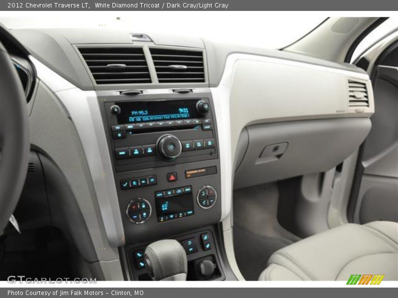White Diamond Tricoat / Dark Gray/Light Gray 2012 Chevrolet Traverse LT