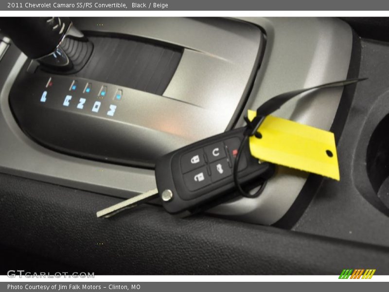 Black / Beige 2011 Chevrolet Camaro SS/RS Convertible