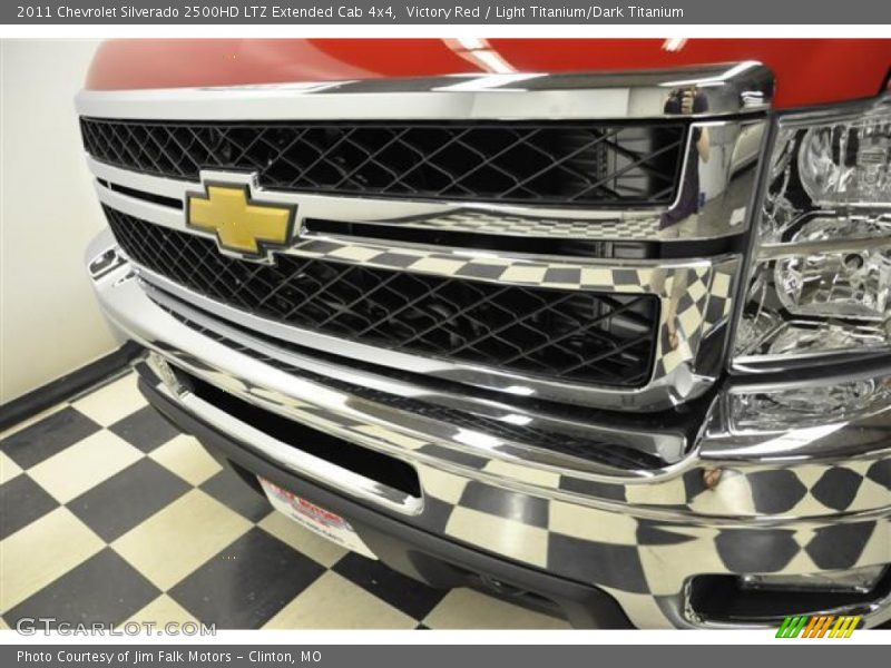 Victory Red / Light Titanium/Dark Titanium 2011 Chevrolet Silverado 2500HD LTZ Extended Cab 4x4