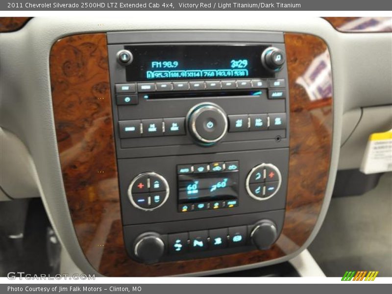 Audio System of 2011 Silverado 2500HD LTZ Extended Cab 4x4