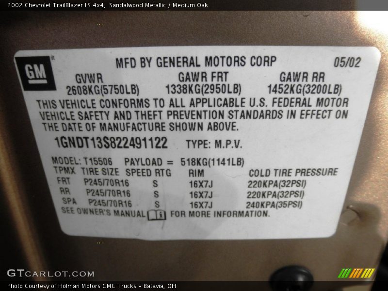 Sandalwood Metallic / Medium Oak 2002 Chevrolet TrailBlazer LS 4x4