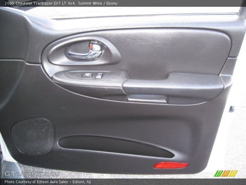 Summit White / Ebony 2005 Chevrolet TrailBlazer EXT LT 4x4