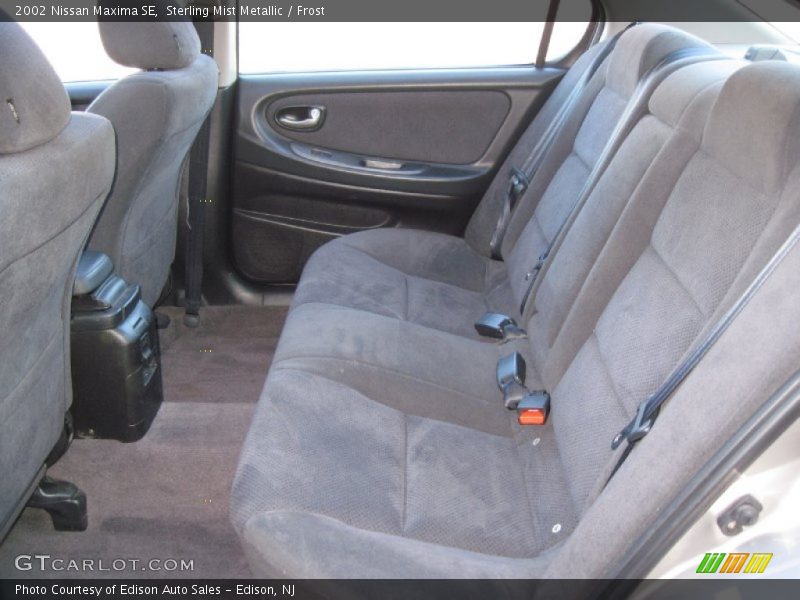 Sterling Mist Metallic / Frost 2002 Nissan Maxima SE